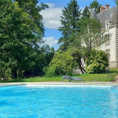 Chateau Maleplane Bed & Breakfast แซ็งต์-เลโอนาร์-เดอ-โนบลาต์ ภายนอก รูปภาพ