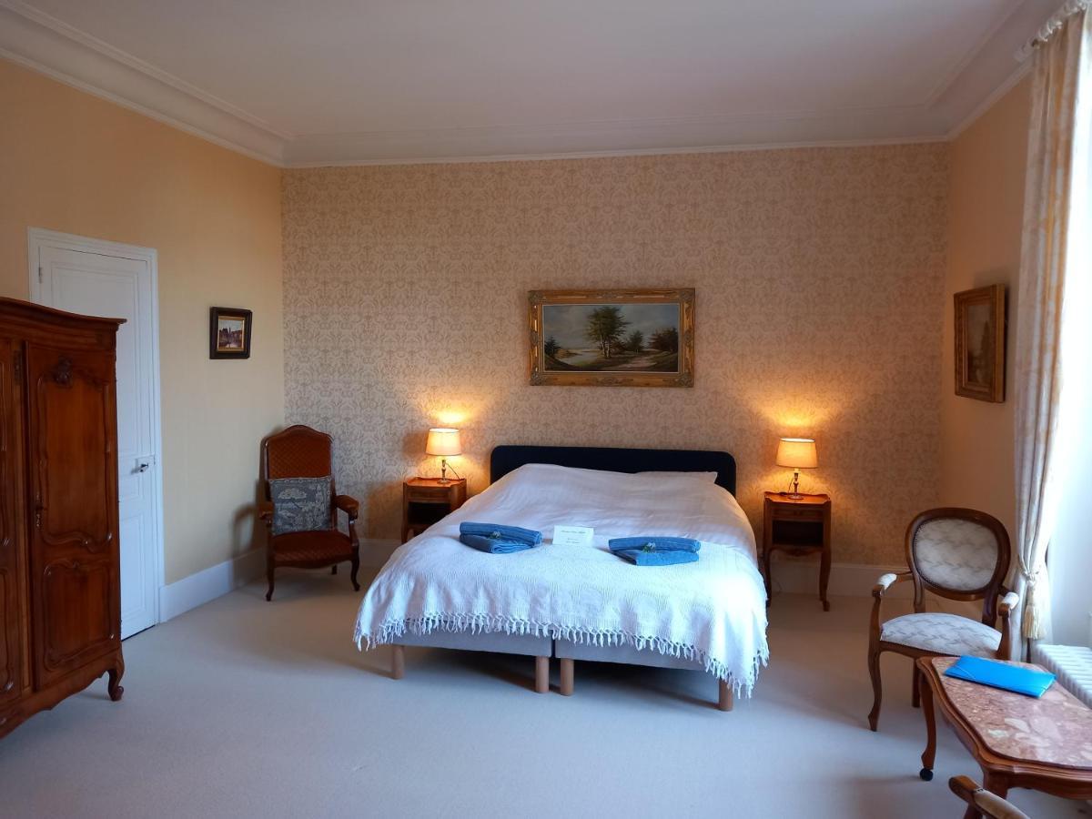Chateau Maleplane Bed & Breakfast แซ็งต์-เลโอนาร์-เดอ-โนบลาต์ ภายนอก รูปภาพ