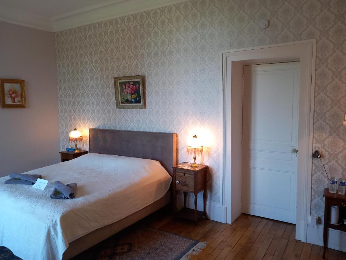Chateau Maleplane Bed & Breakfast แซ็งต์-เลโอนาร์-เดอ-โนบลาต์ ภายนอก รูปภาพ